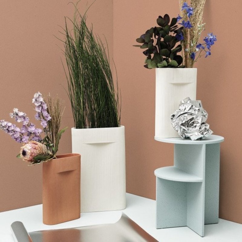 Muuto Ridge Vase - H48,5 - Off-White