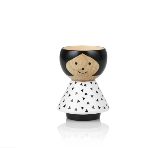 Lucie  Kaas Bordfolk egg holder girl with black triangles