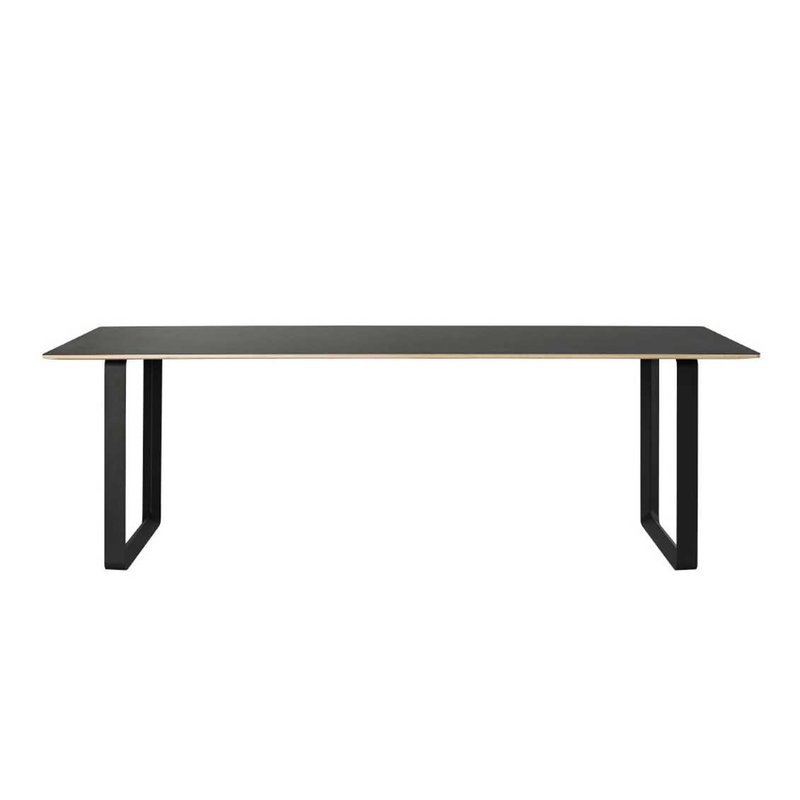 Muuto 70/70 Table - 225x90cm