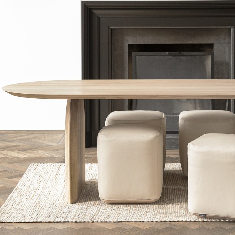 STUDIO HENK Eettafel plat ovaal - Slot - 220 x 90 cm - verjongd - Eiken natural light hardwax olie