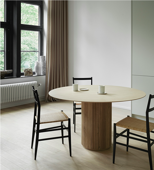 Asplund Palais Royal Dining Table Solid oak 130cm