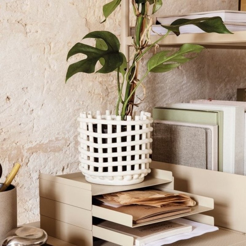 Ferm Living Ceramic Basket - Small - Off-white