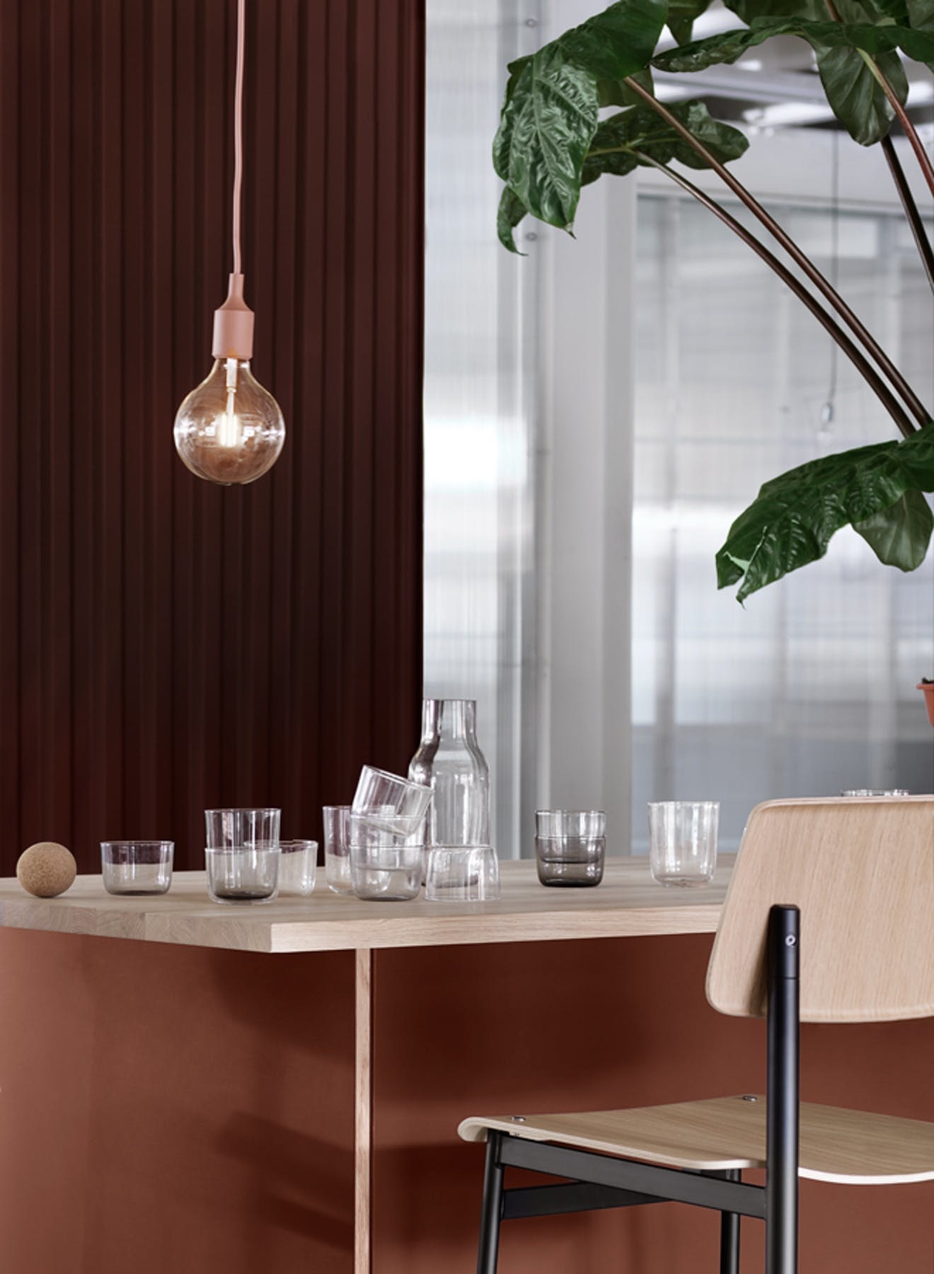 Muuto Corky - Carafe - Clear