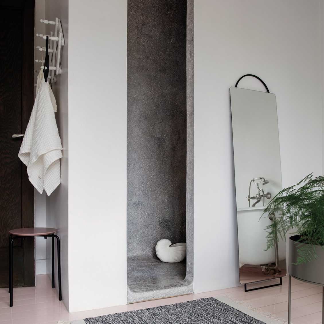 Ferm Living Adorn Mirror - Full Size - Black