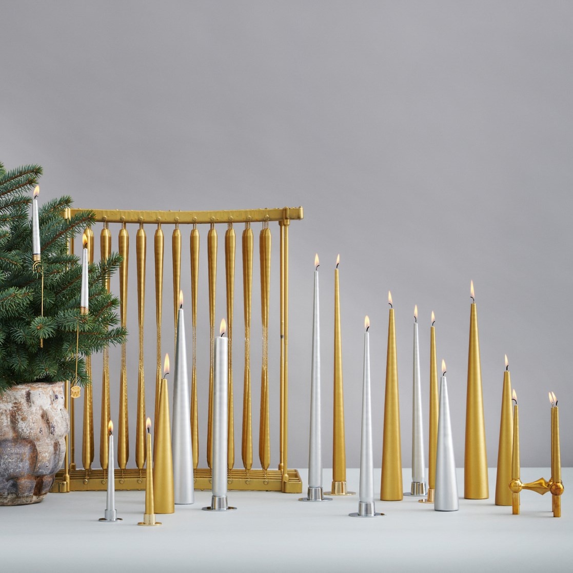 Ester & Erik Candles 24cm - GOLD METALLIC 90 - 2 stuks