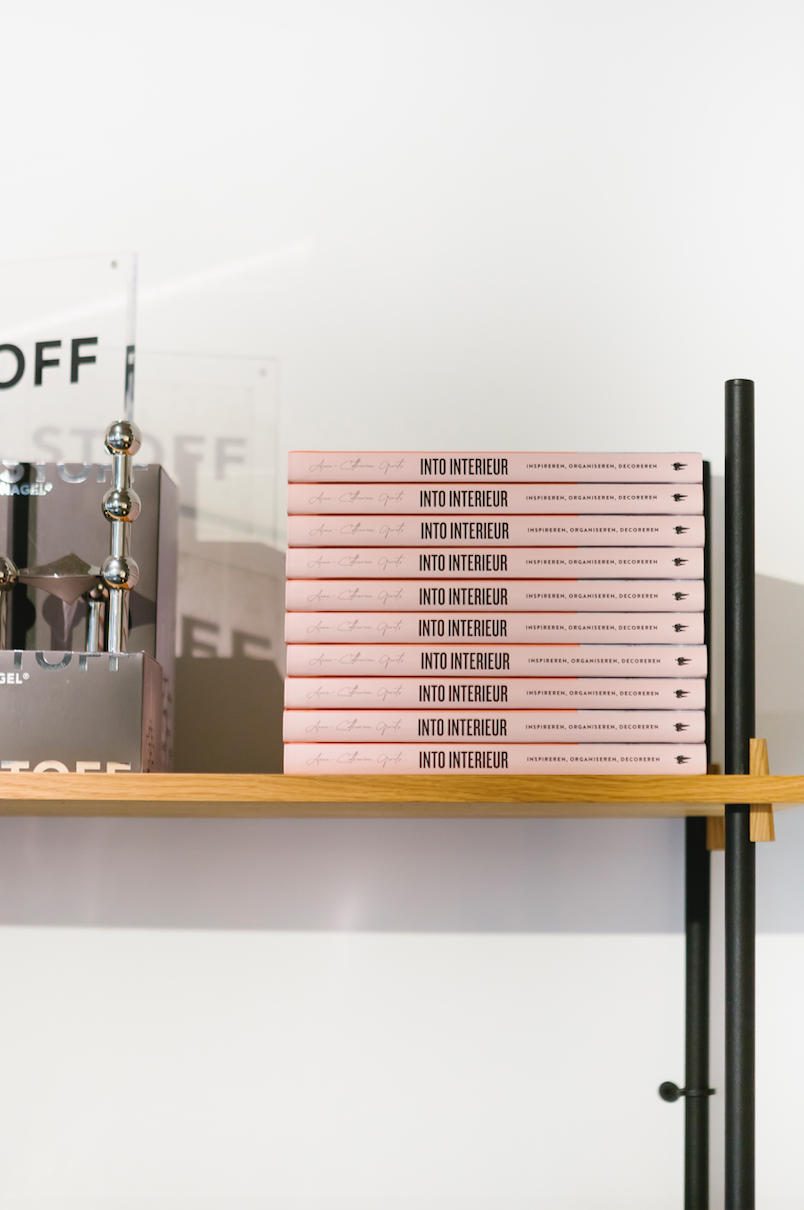 Into Interieur boek