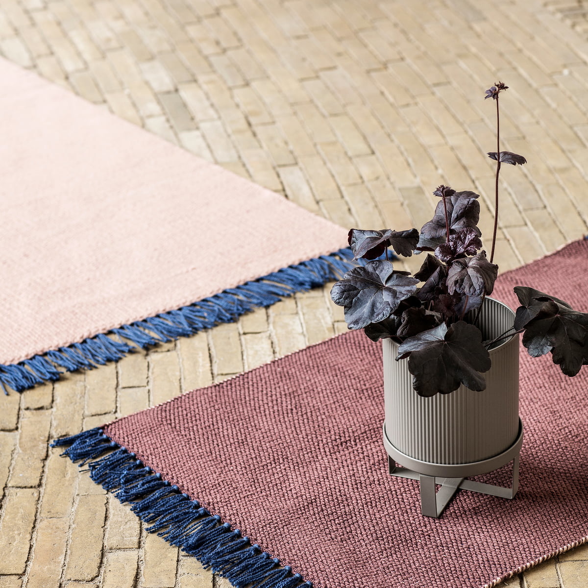 Ferm Living Bau Pot - Small - Cashmere