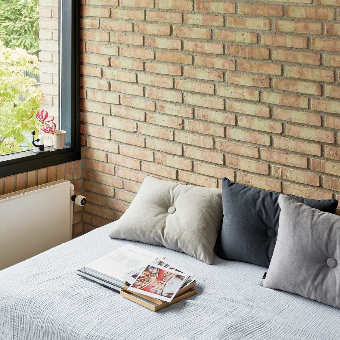 HAY Dot Cushion 1 dot Tint Linara Grey