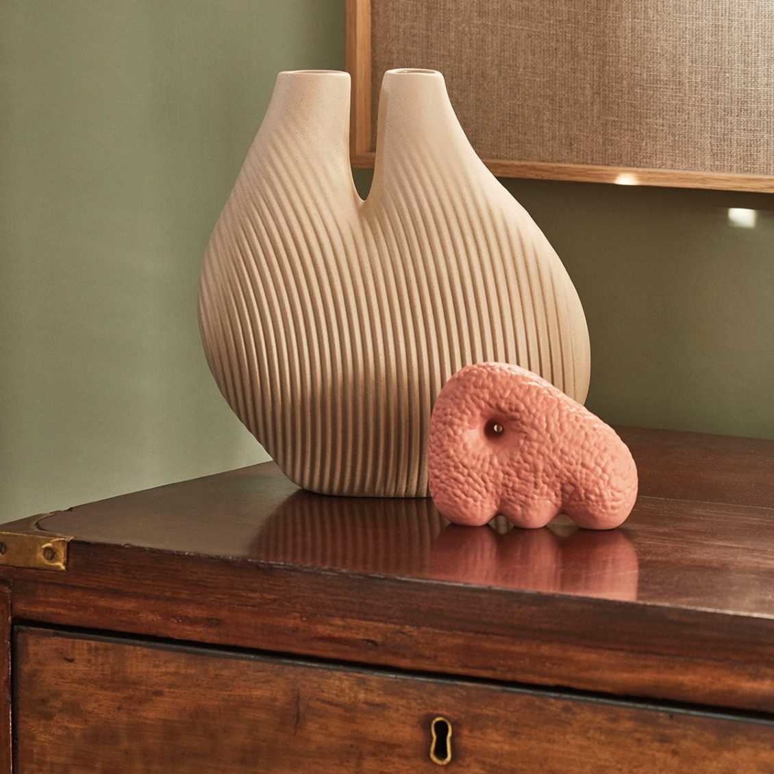 HAY W&S Little Lion Sculpture Dark Pink