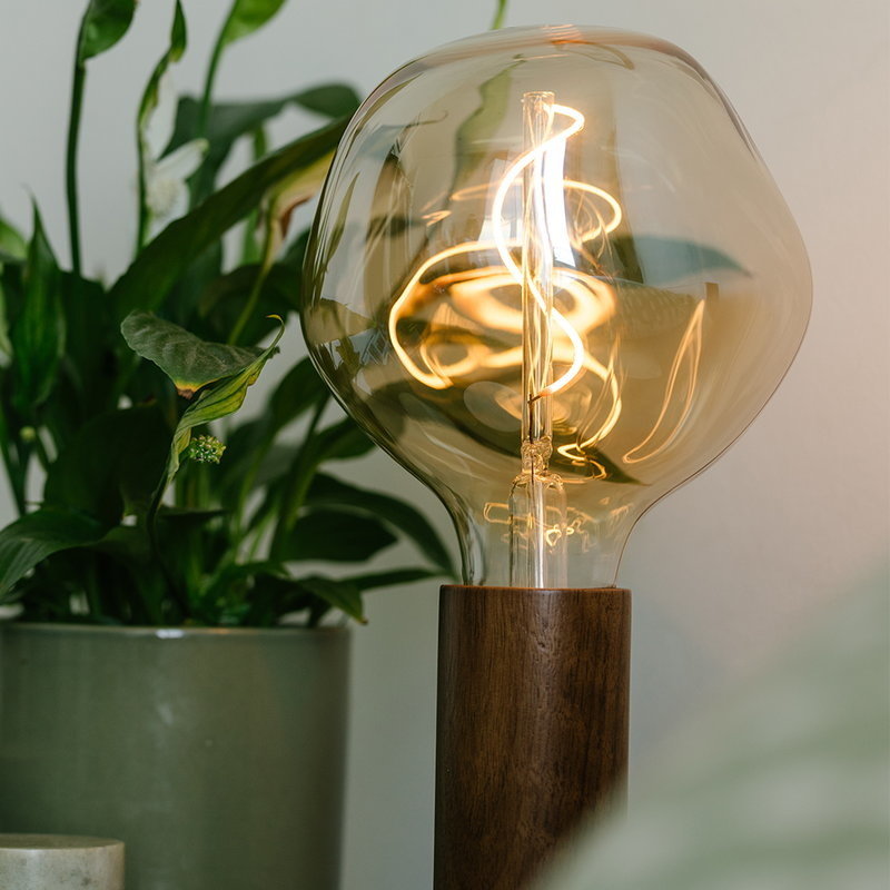 TALA Walnut Knuckle Table Lamp with Voronoi I Bulb