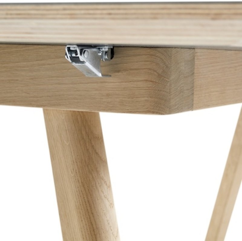 HAY CPH30 Table Extendable Water-based lacquered oak frame & Plywood edge 200/400 x 90