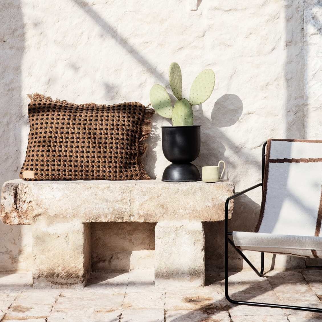 Ferm Living Desert Lounge Chair - Cashmere/Sand