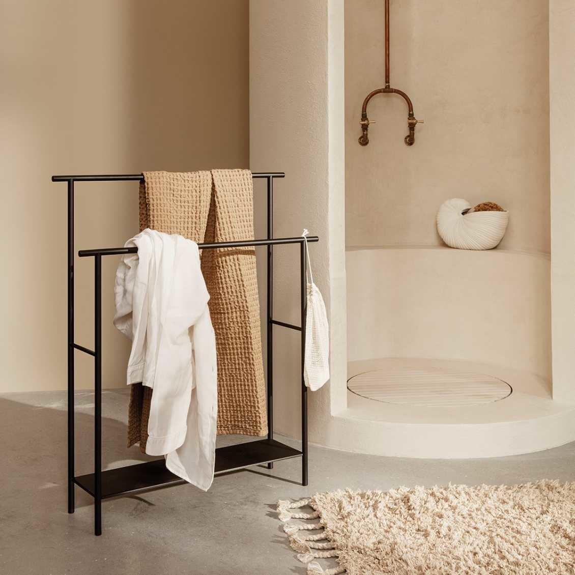 Ferm Living Dora Towel Stand - Cashmere