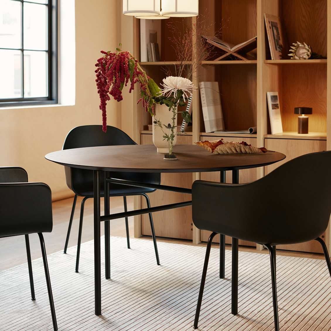 Audo Copenhagen Snaregade, Round 138cm, Black oak / Black