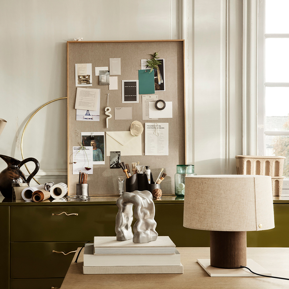 Ferm Living Post Table Lamp - Small Solid Base/Lampshade Natural