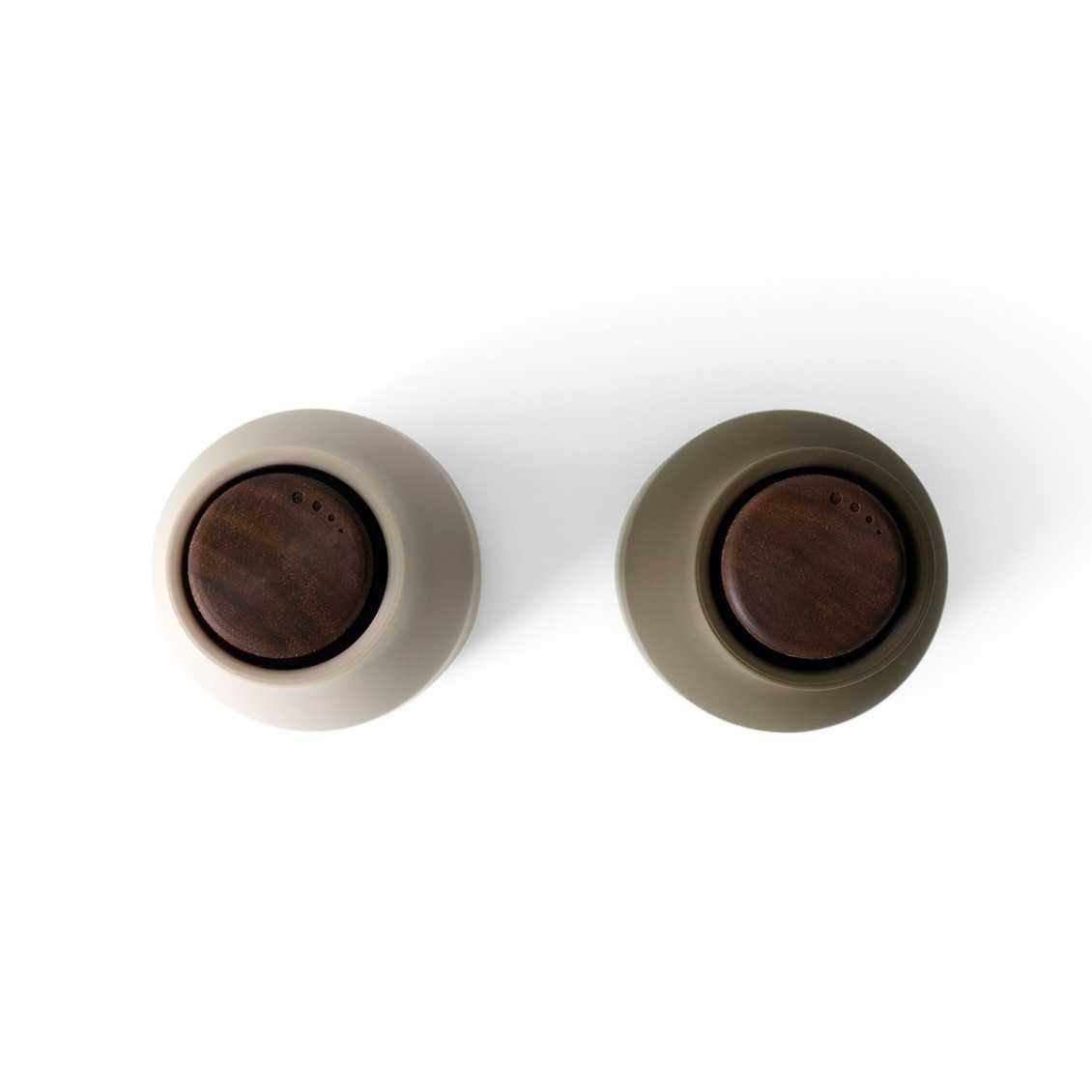 Audo Copenhagen Bottle Grinder, Hunting Green/Beige, Walnut, 2-pack