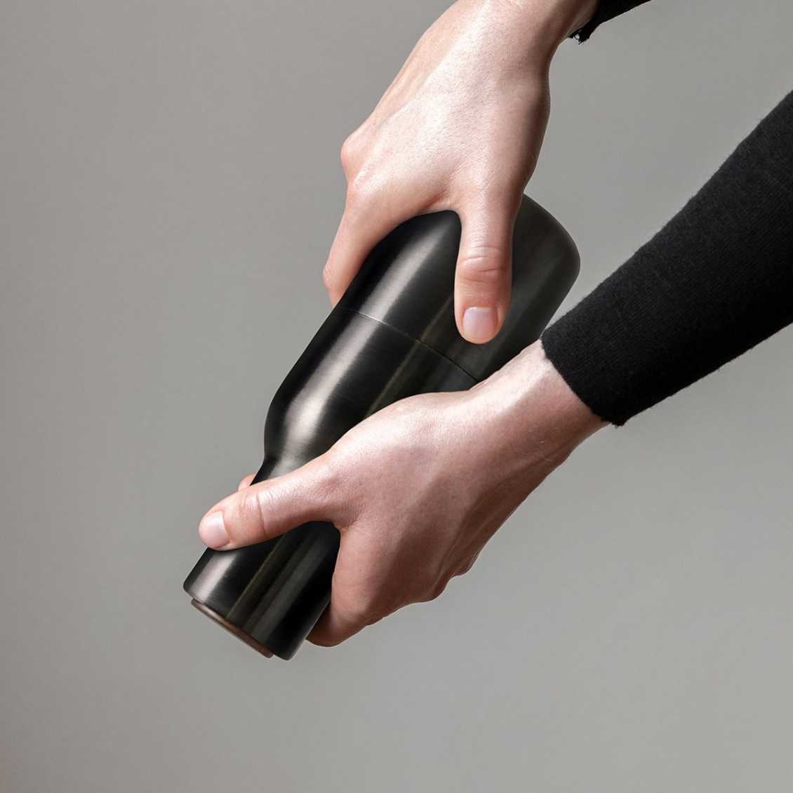 Audo Copenhagen Bottle Grinder, Hunting Green/Beige, Walnut, 2-pack