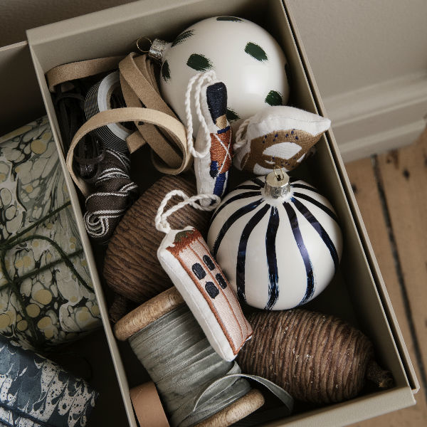 Ferm Living Christmas Glass Ornament 4 pcs - lines - red brown