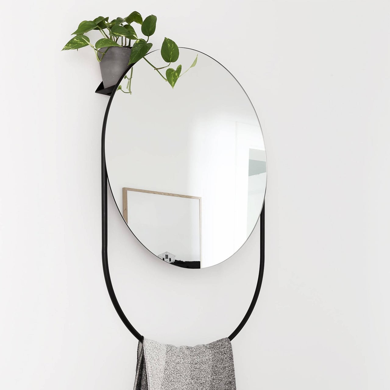 WOUD Verde mirror - SHOWROOM MODEL