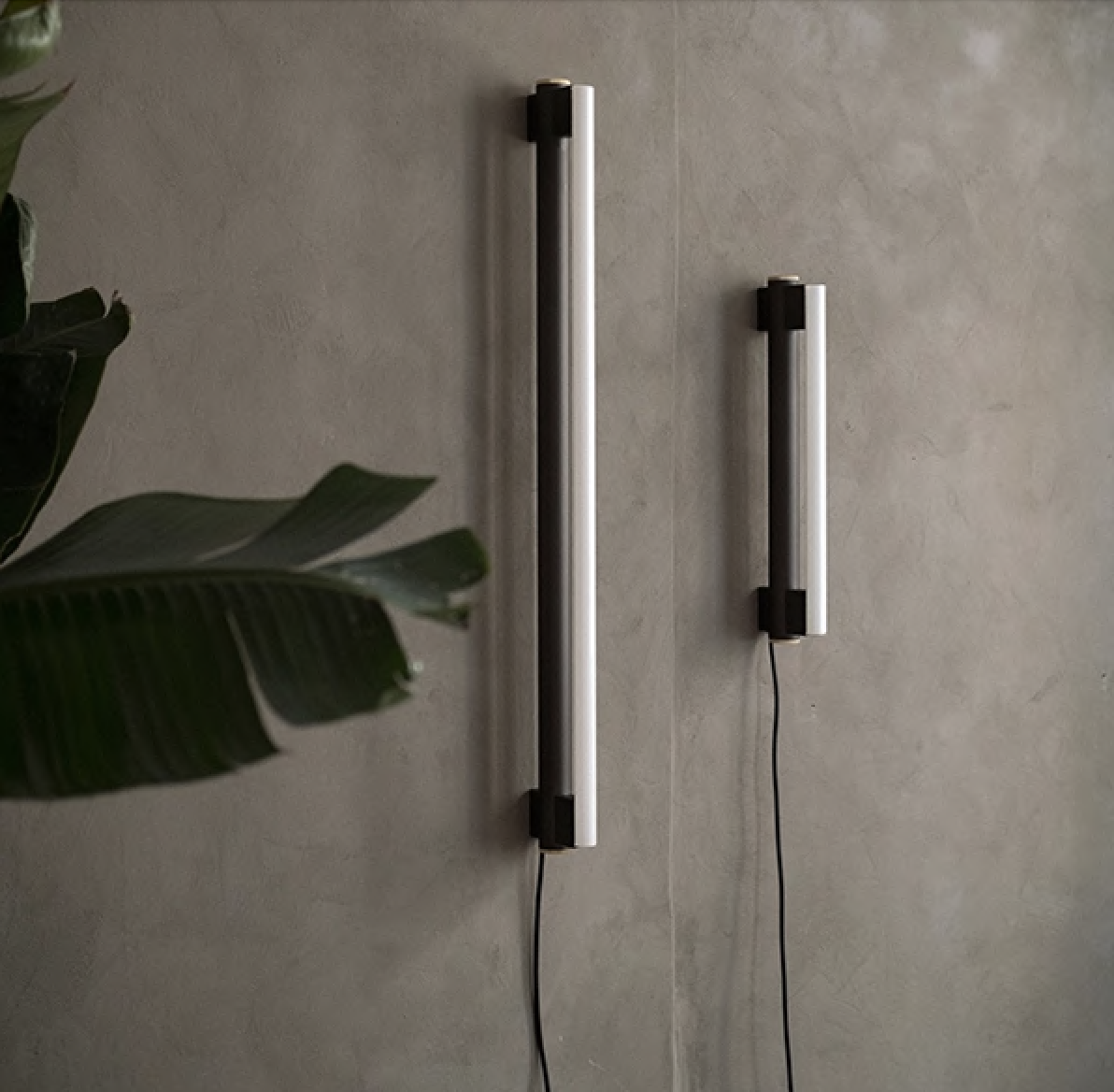 FRAMA Eiffel wall single l 500