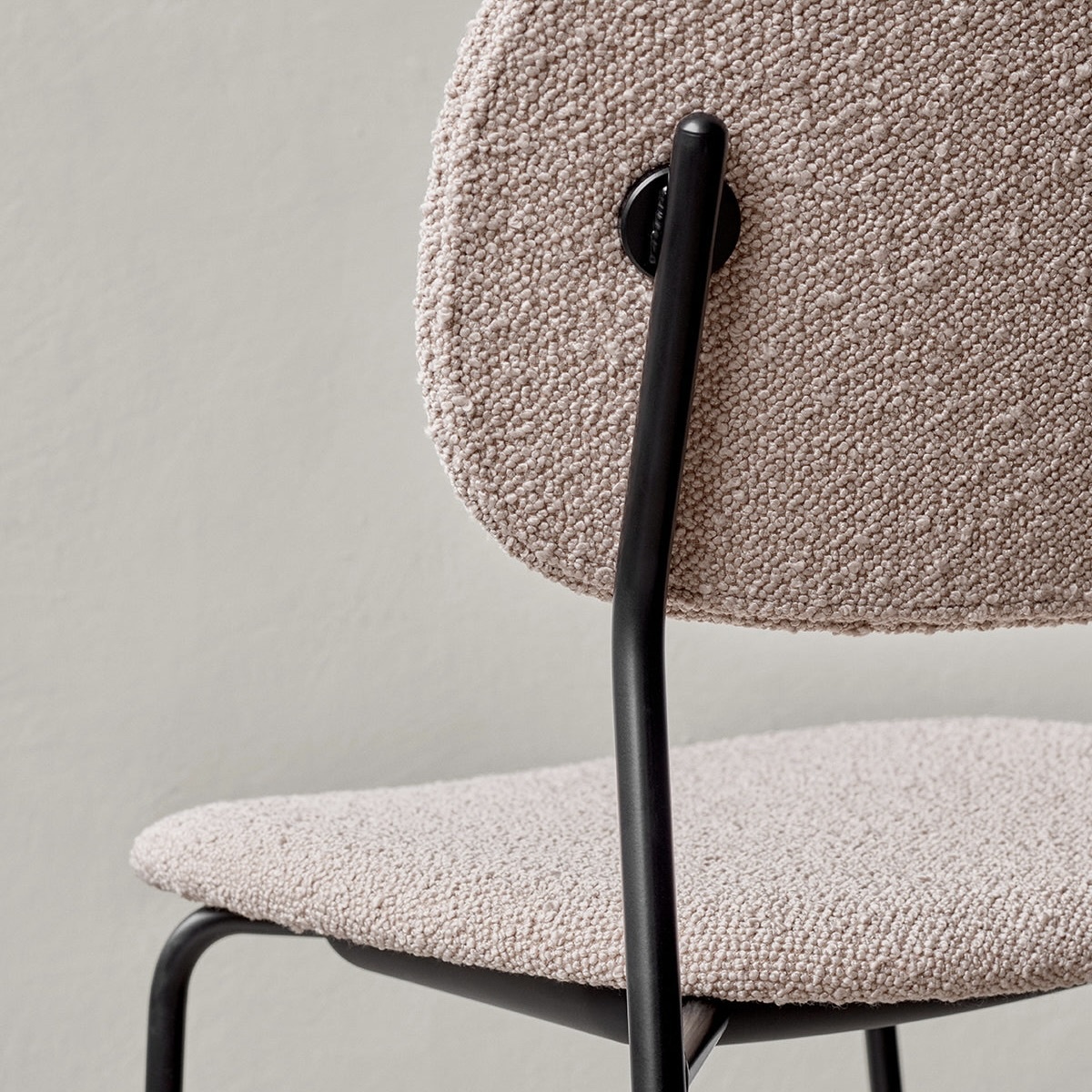 Audo Copenhagen Co Dining Chair fully upholstered - Black, Boucle 02