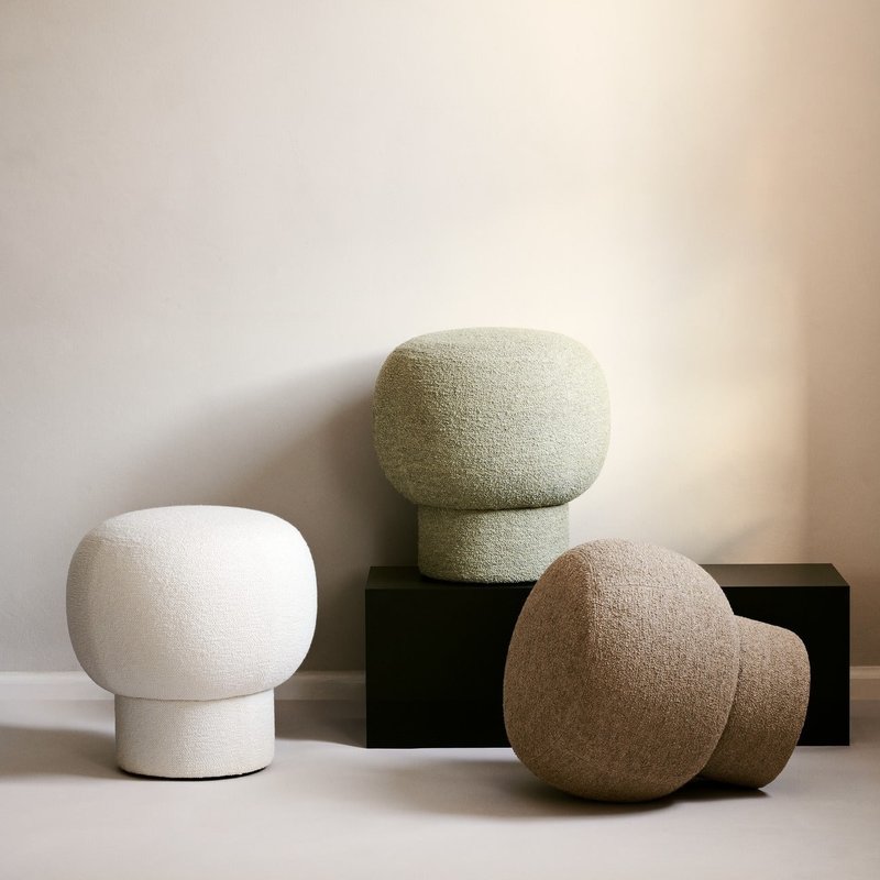 Norr11 Liège Champagne Pouf - Barnum Bouclé 01