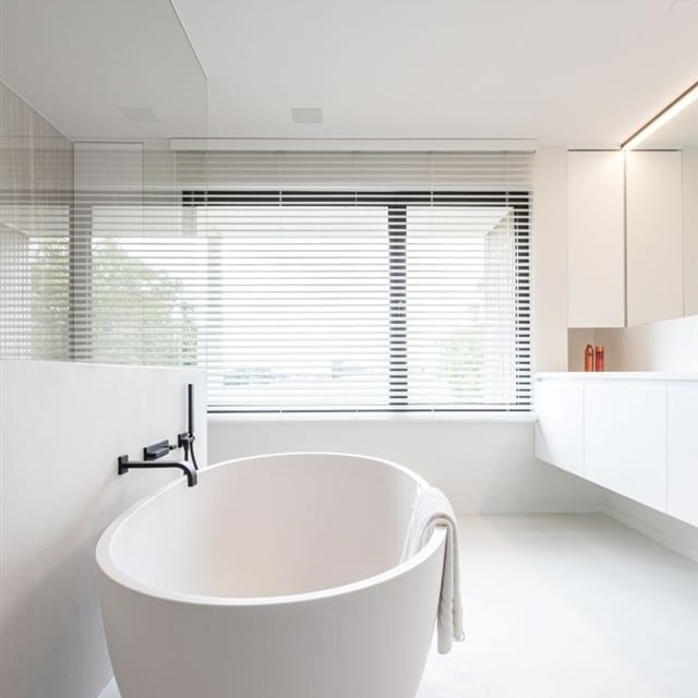 Raamdecoratie op maat - bezoek onze winkel voor meer info