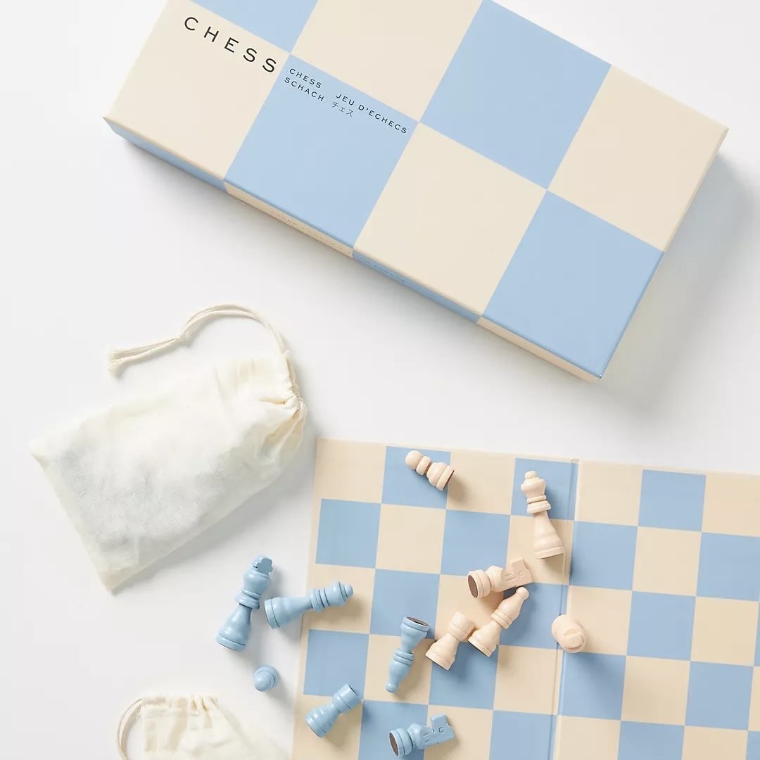 PRINTWORKS Chess - Play