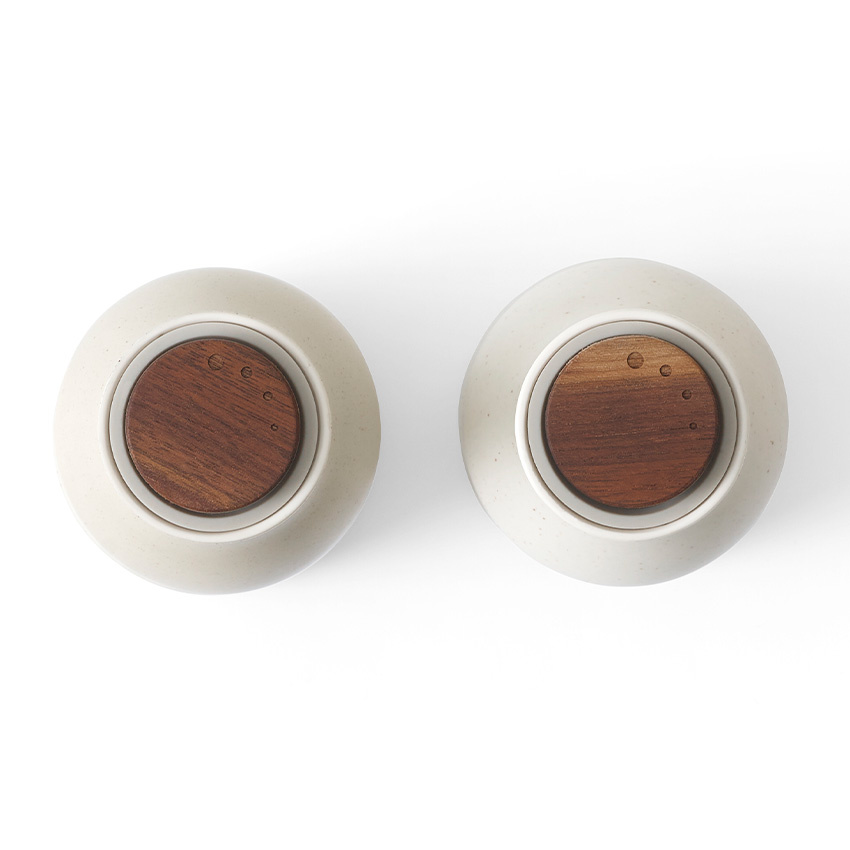 Audo Copenhagen Bottle Grinder, Sand Ceramic, Walnut, 2-pack