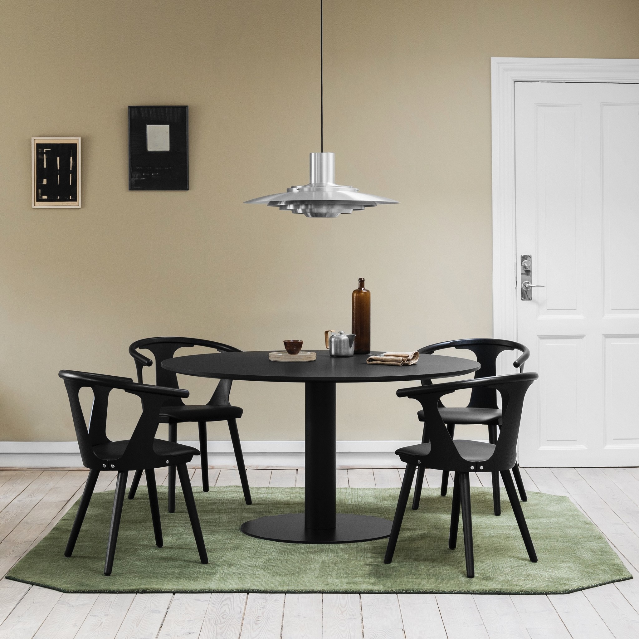 &Tradition In between SK12 Ø120 - Oiled Oak/Bronzed Base