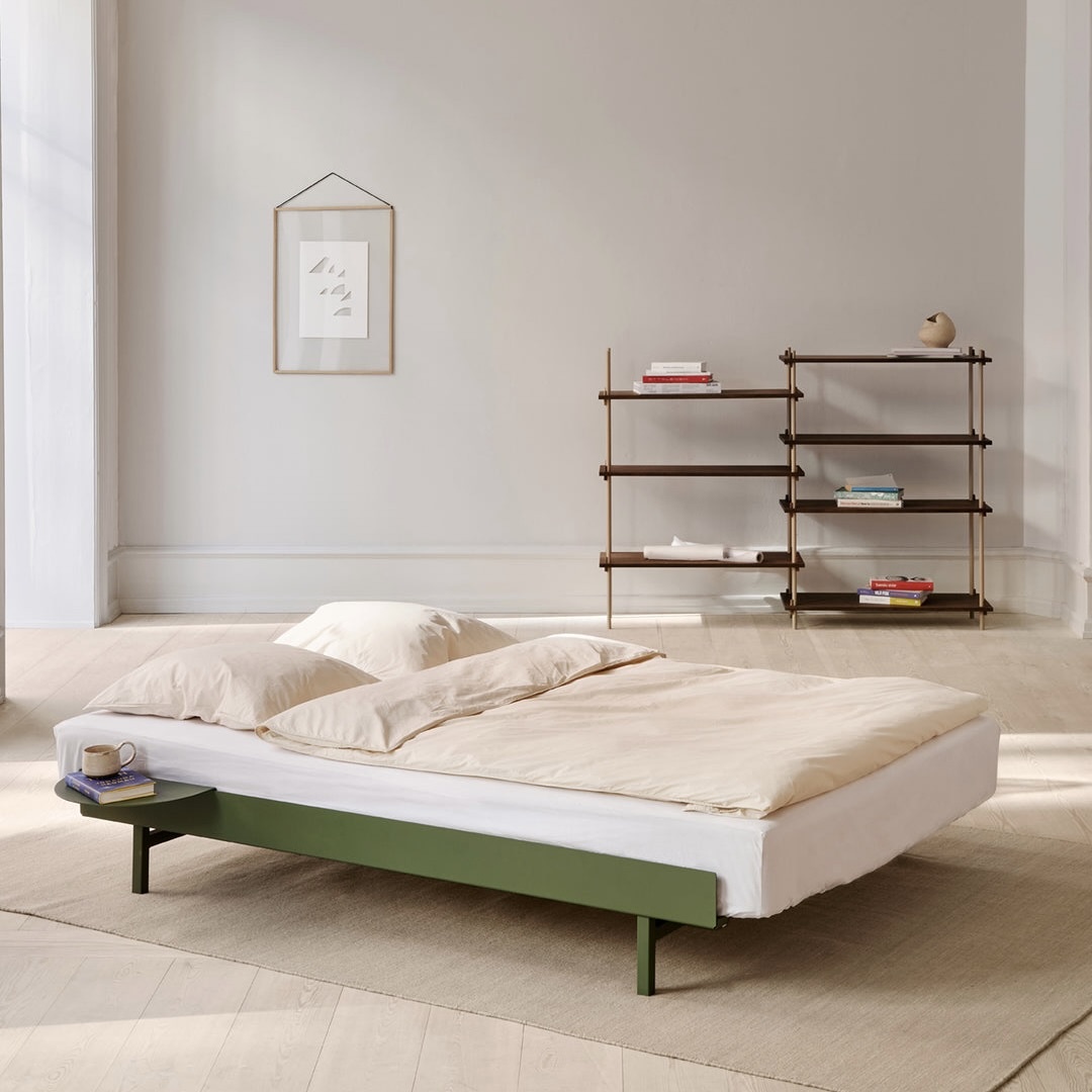 Moebe Bed 90 / 180 cm - 2 sidetables