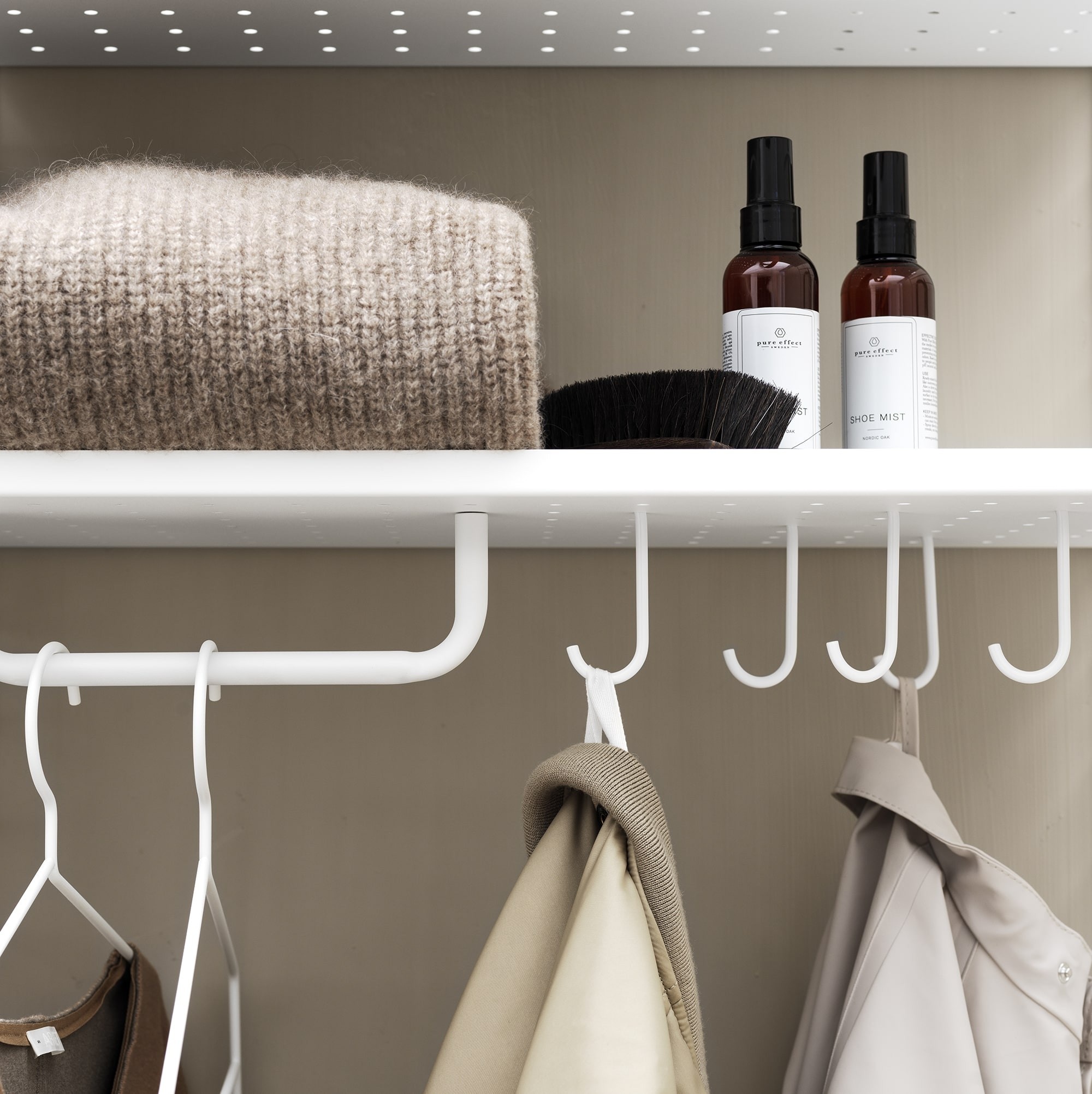 String Furniture Hallway P