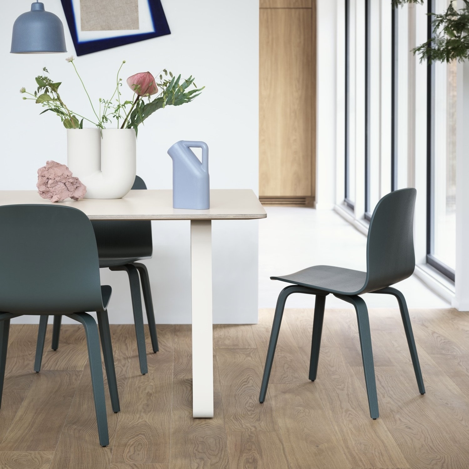 Muuto Visu Chair - wood base