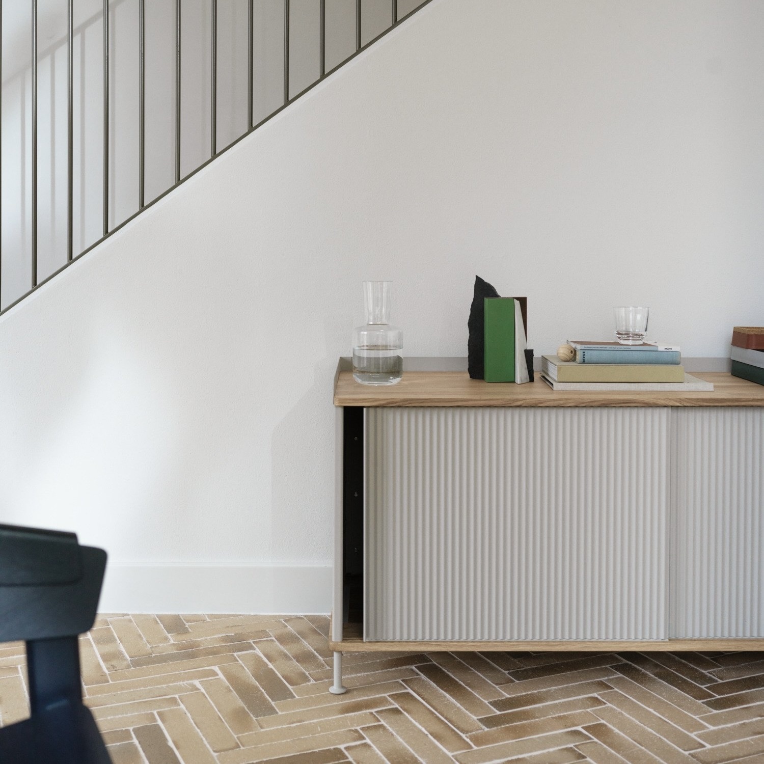 Muuto Enfold Sideboard - Low - Black/Black