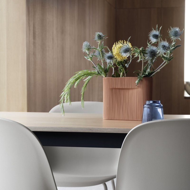 Muuto Ridge Vase - H16,5 - Beige