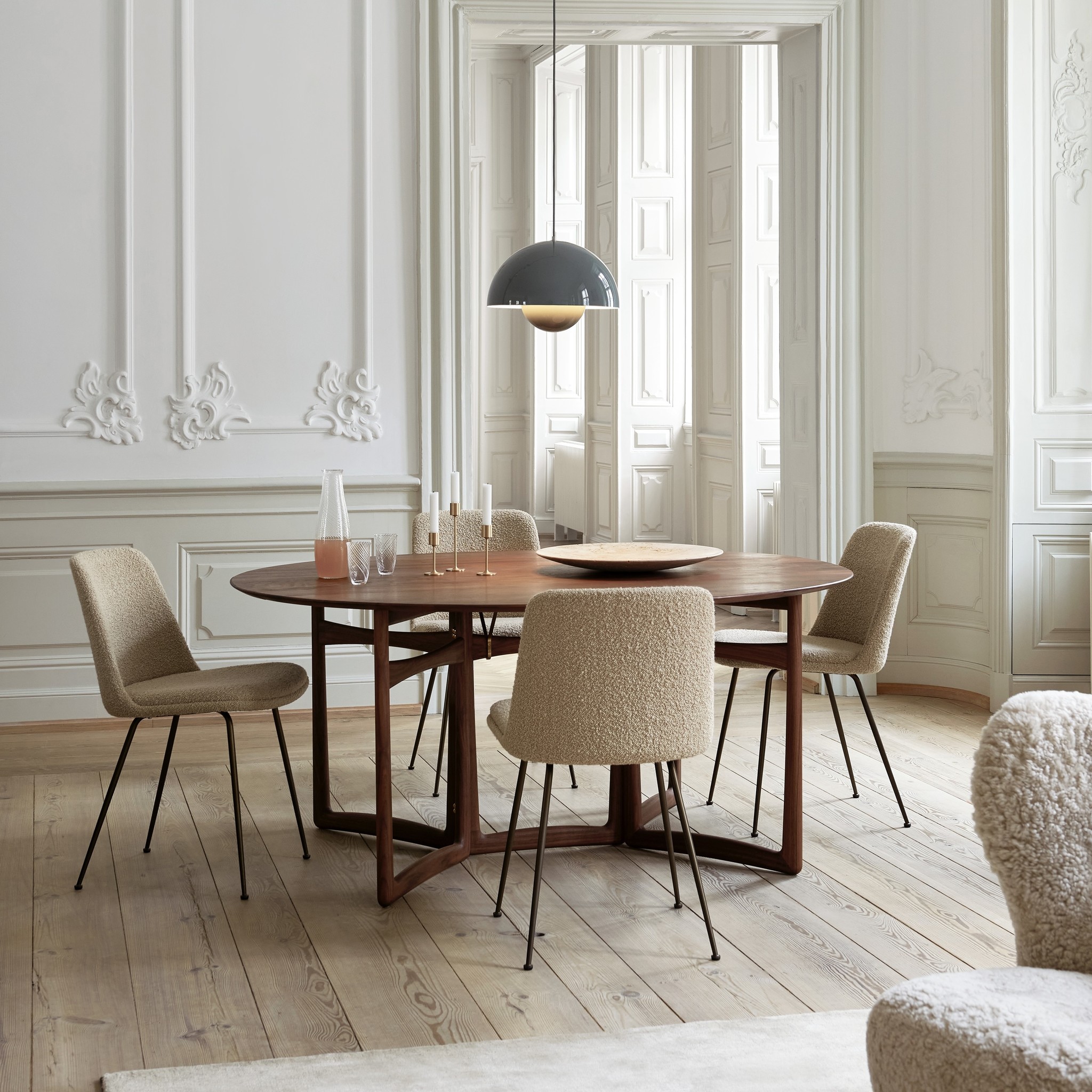 &Tradition Rely HW10 - Karakoram 003/Bronzed base