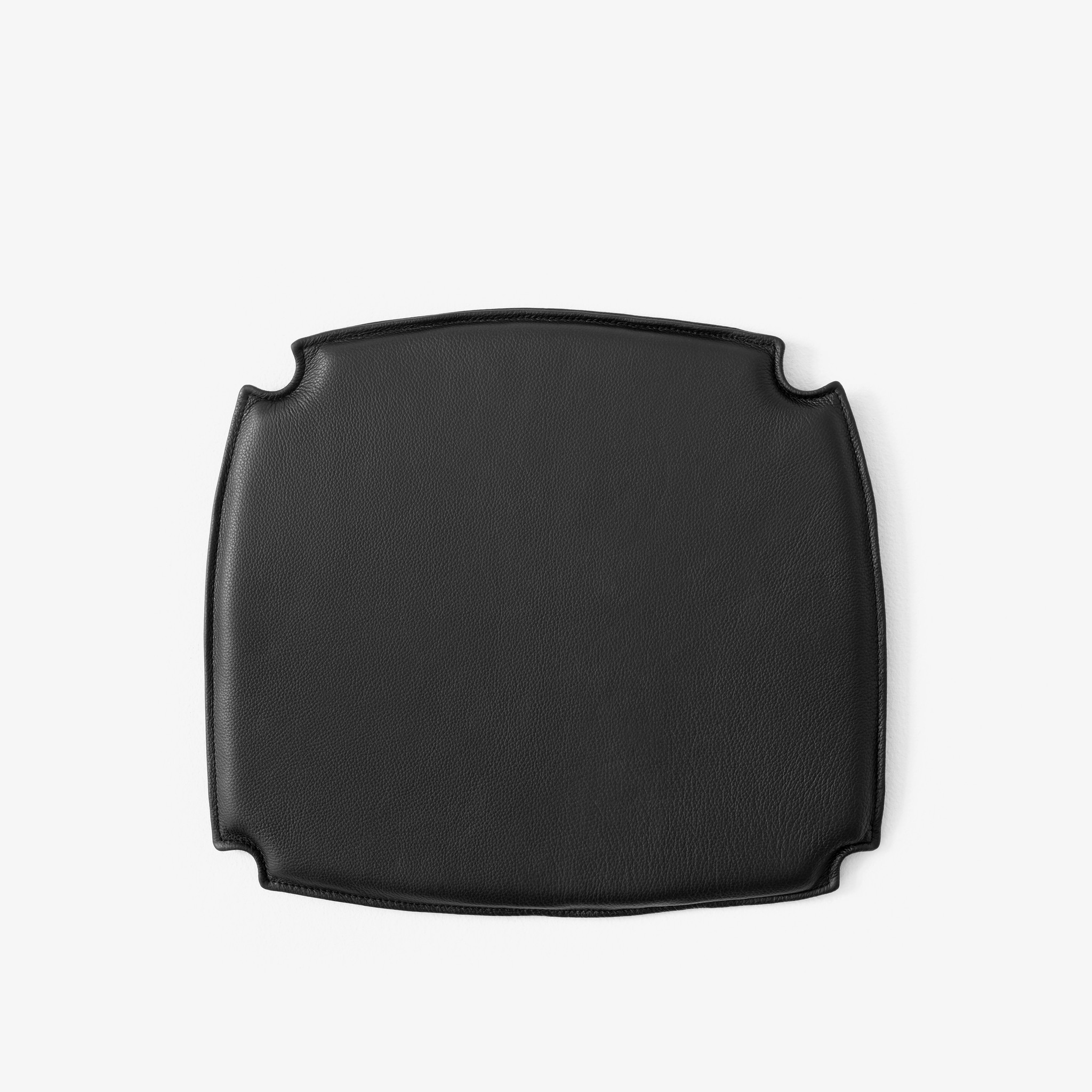 &Tradition Drawn Seat Pad - for HM3