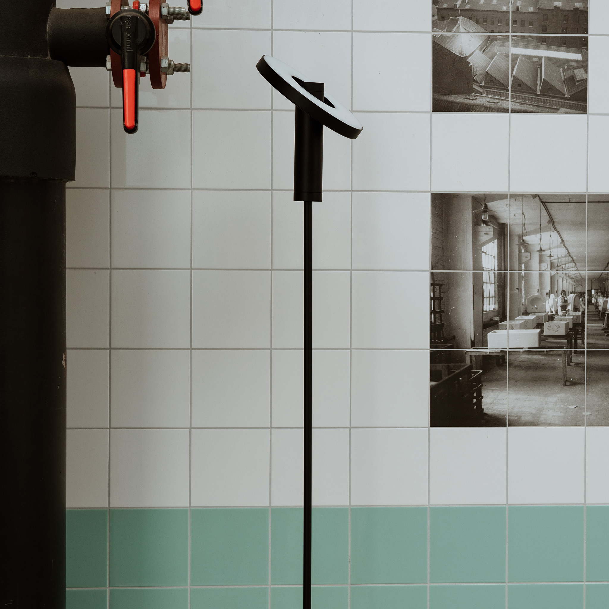 BEADS FLOOR UPLIGHT - SHOWROOM MODEL