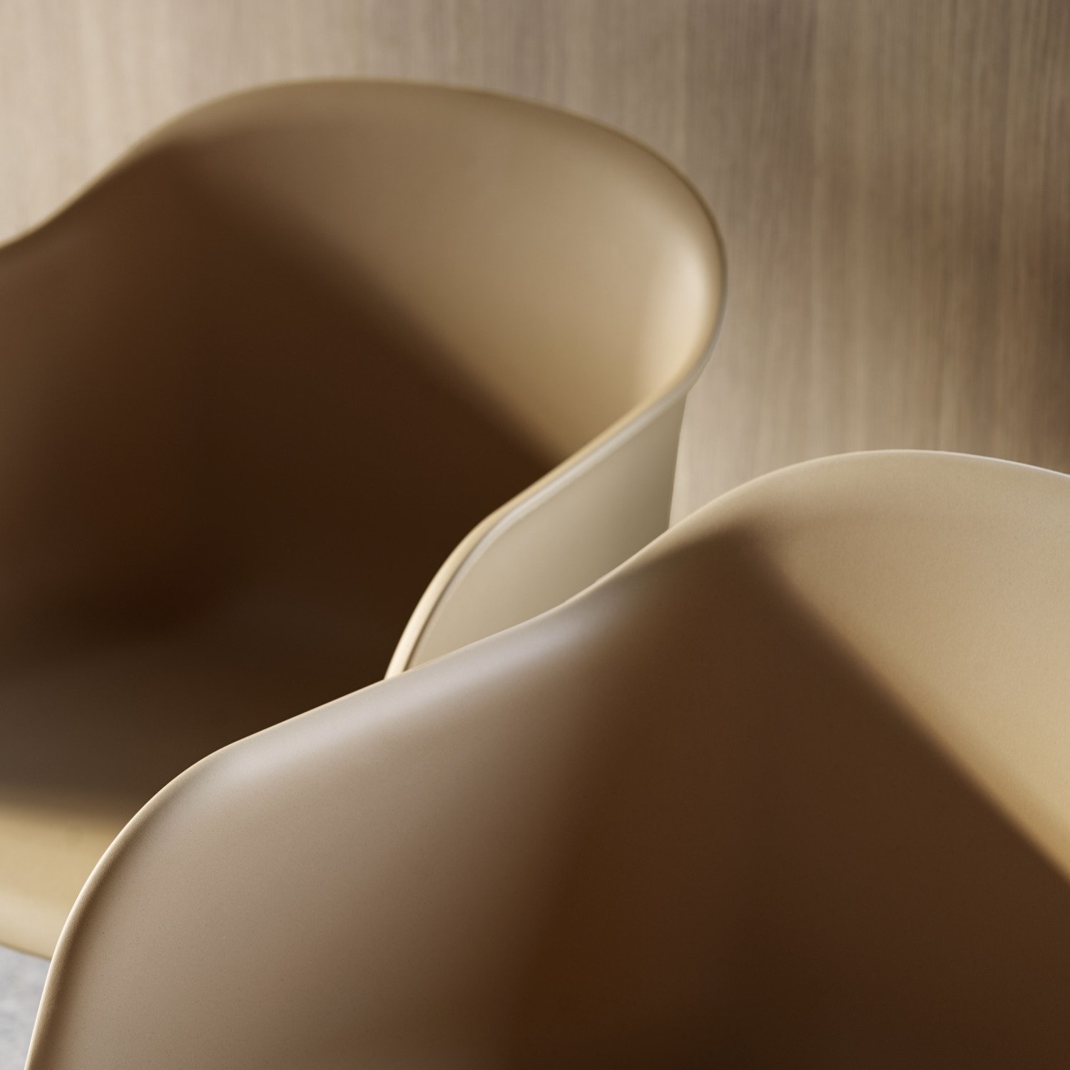 Muuto Fiber Armchair Tube Base