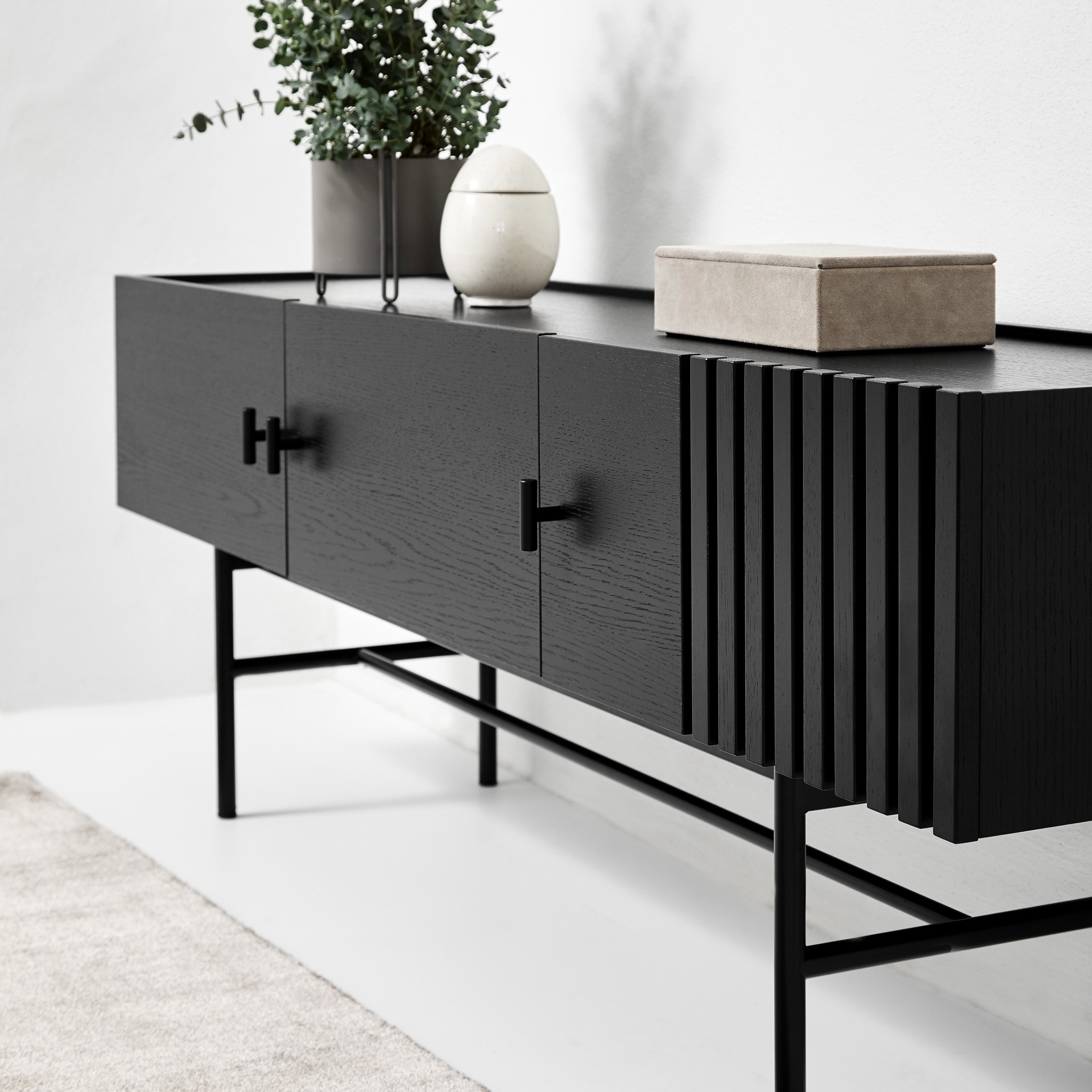 WOUD Array Sideboard (180 cm)