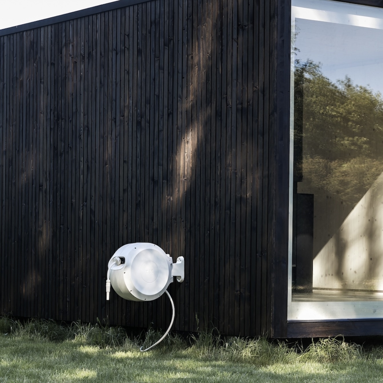 ZEE Mirtoon Tuinslang Muurhaspel 30m