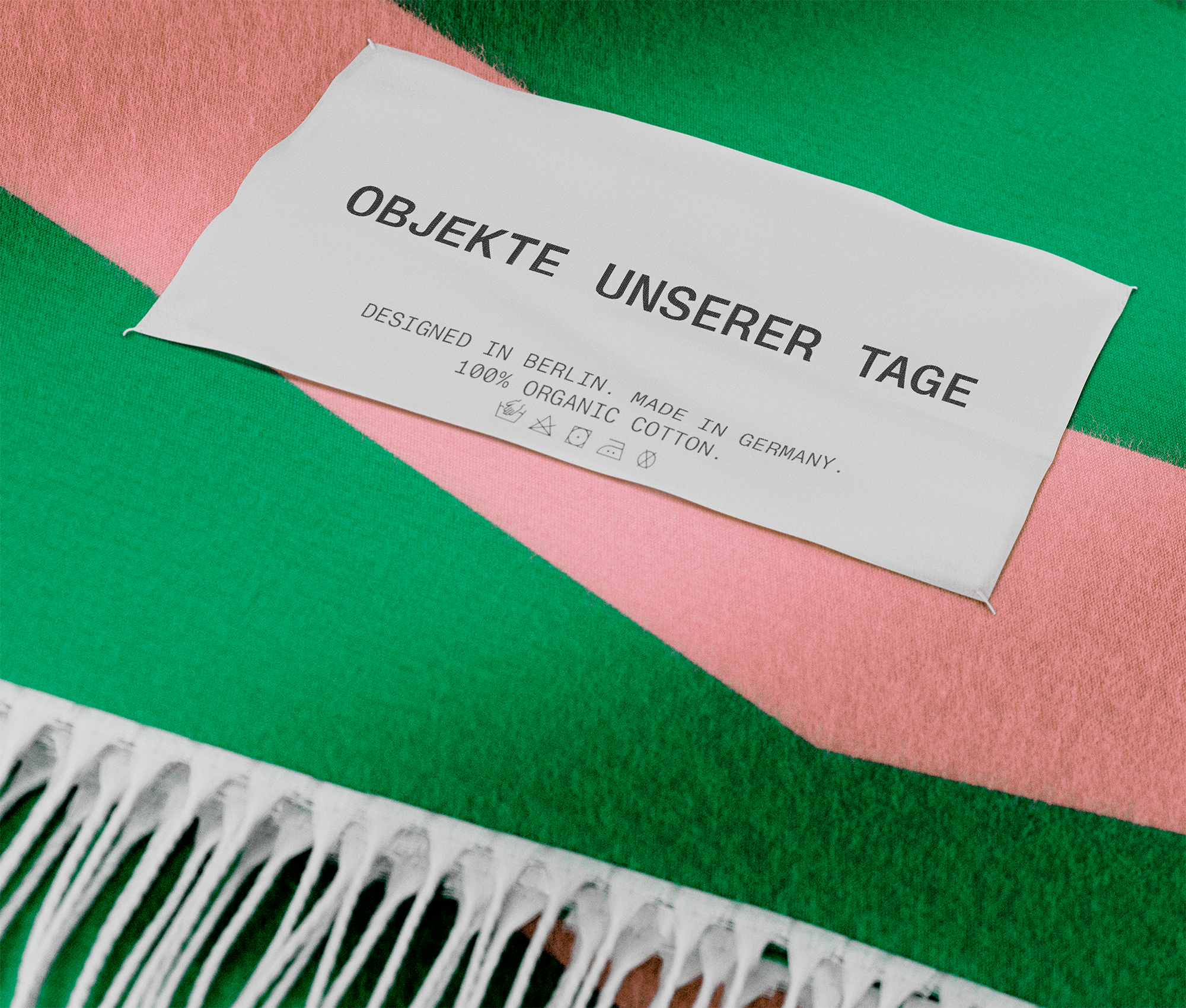 OBJEKTE UNSERER TAGE Seidel Throw