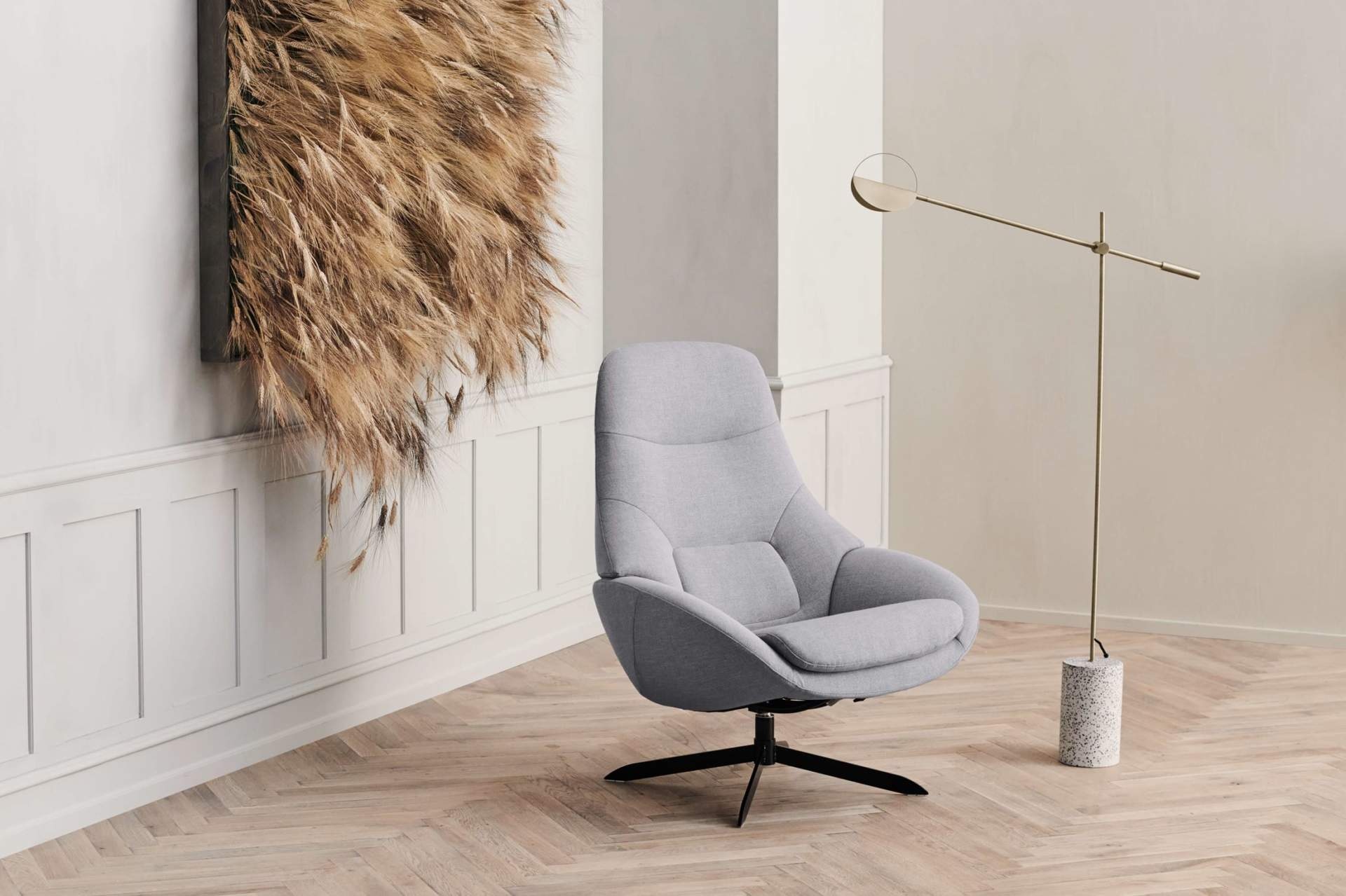 Bolia Saga Armchair with return swivel function - Ascot beige