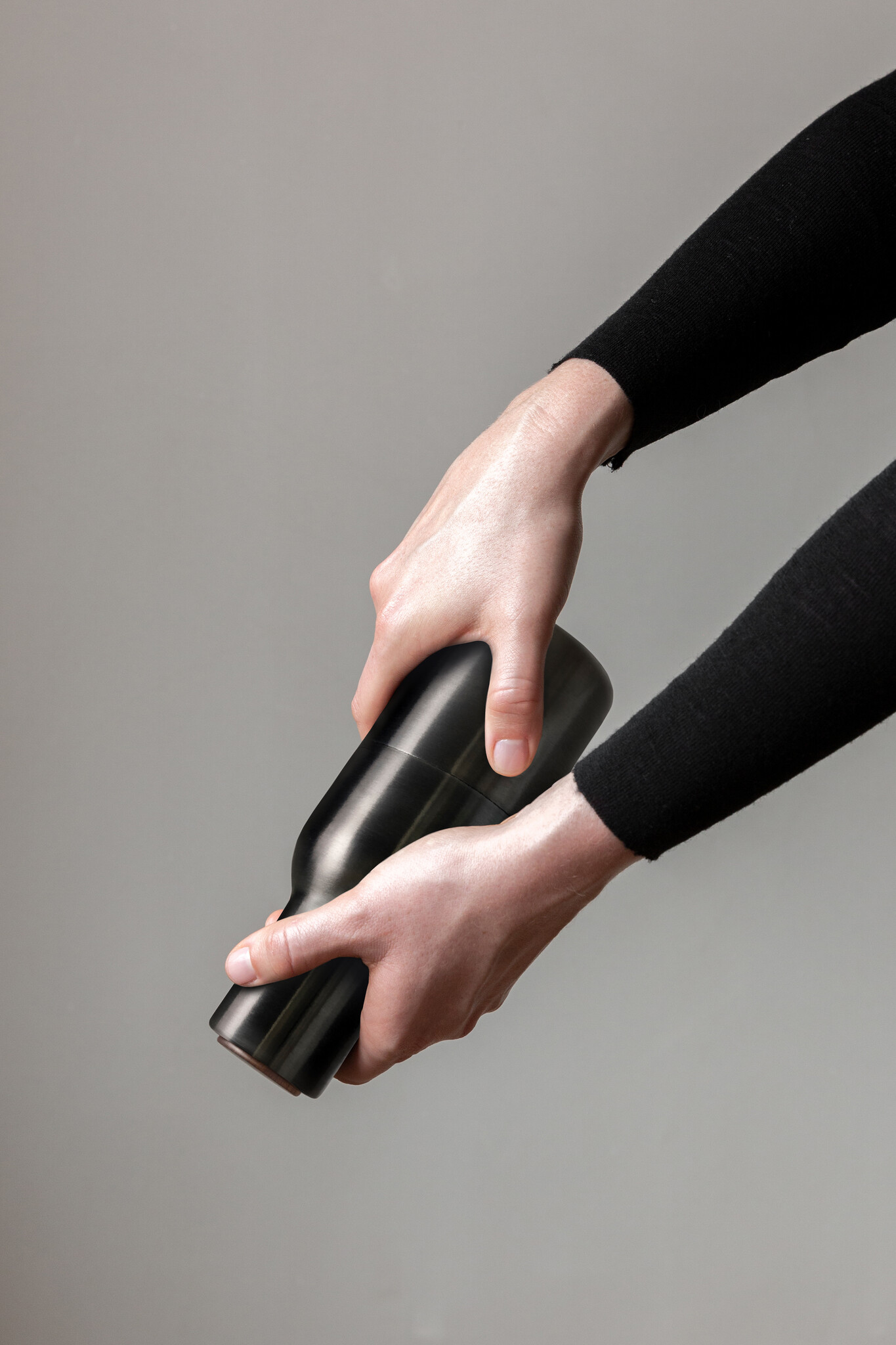 Audo Copenhagen Bottle Grinder, Ash/Carbon - Steel Lid, 2-pack