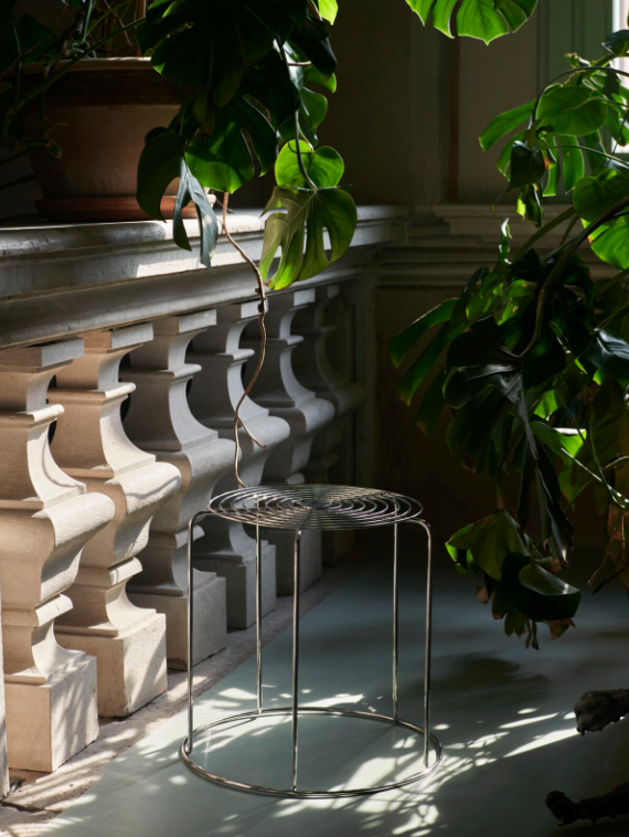 &Tradition Wire Stool