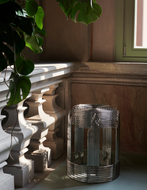 &Tradition Wire Stool