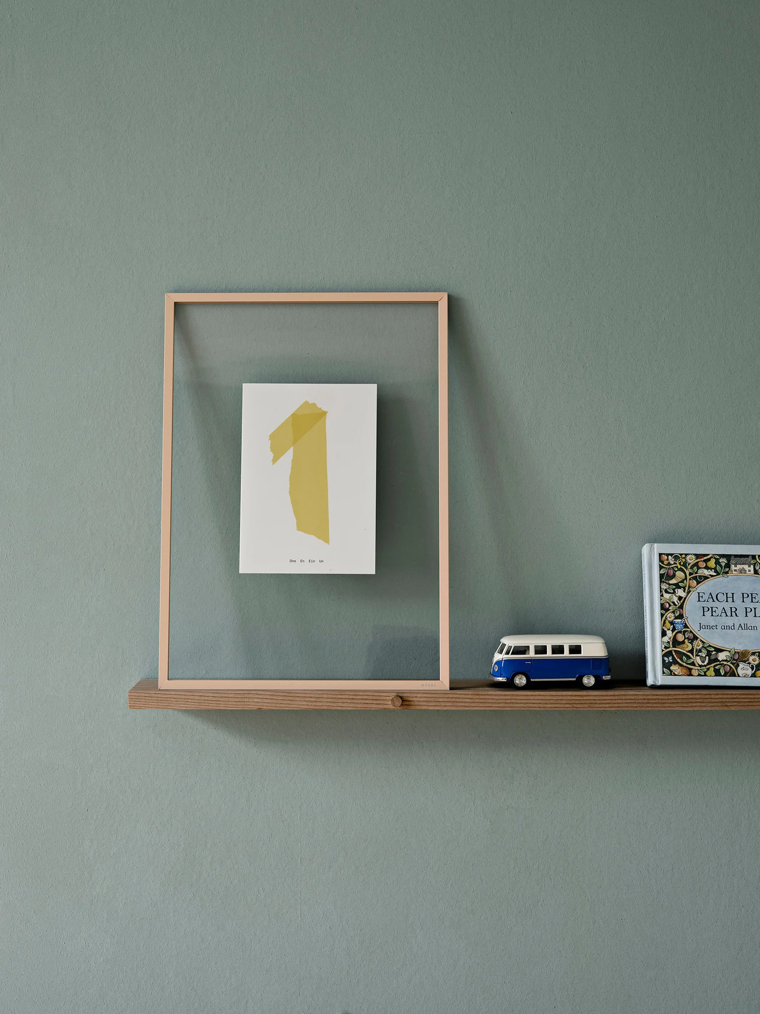 Moebe Gallery Shelf 70cm