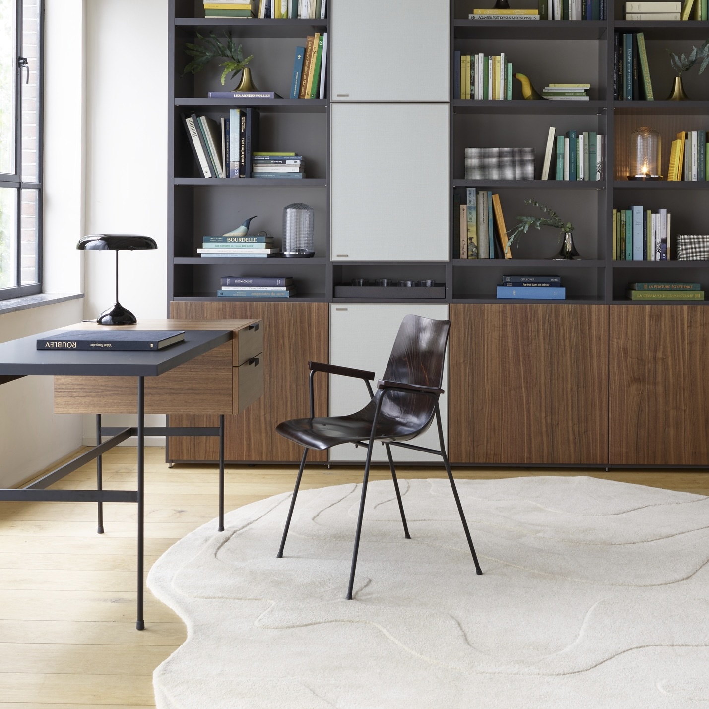 Ligne Roset Cm 131 Carver chair - Dark Brown Beech