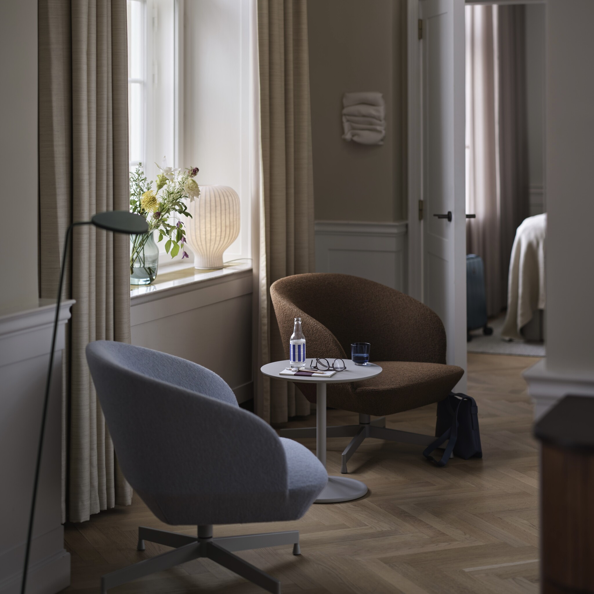 Muuto Strand Table Lamp