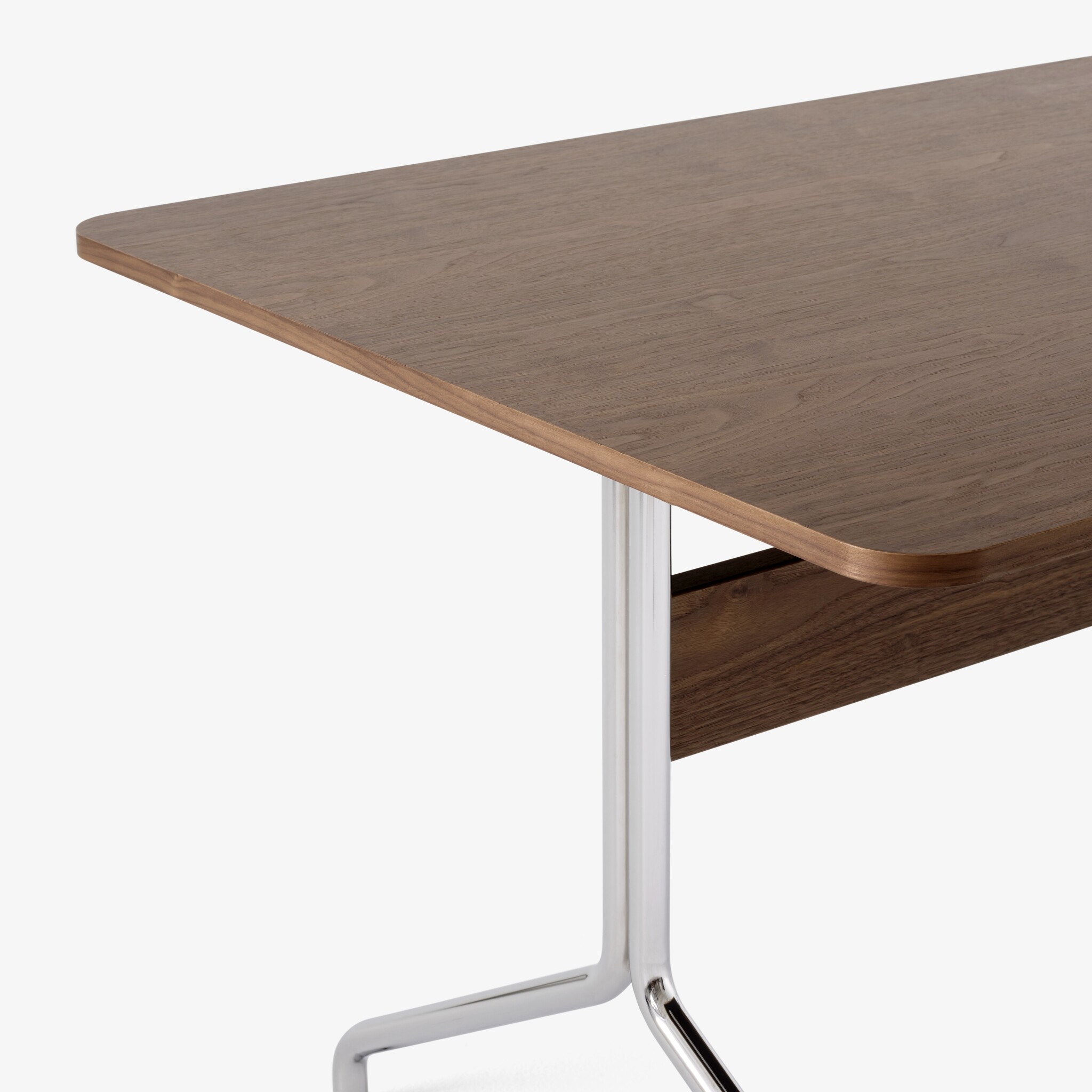 &Tradition Pavilion AV18 - Chrome Base